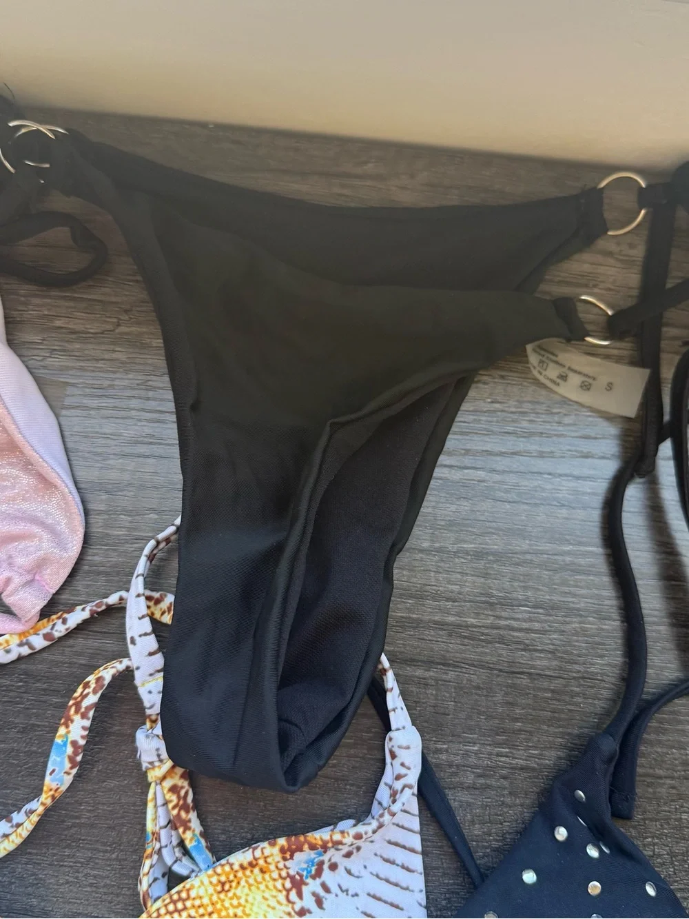 Women's Mixed-Color Bikini Swimwear Set - Multiple Styles